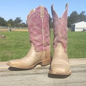 Ariat square toe boots